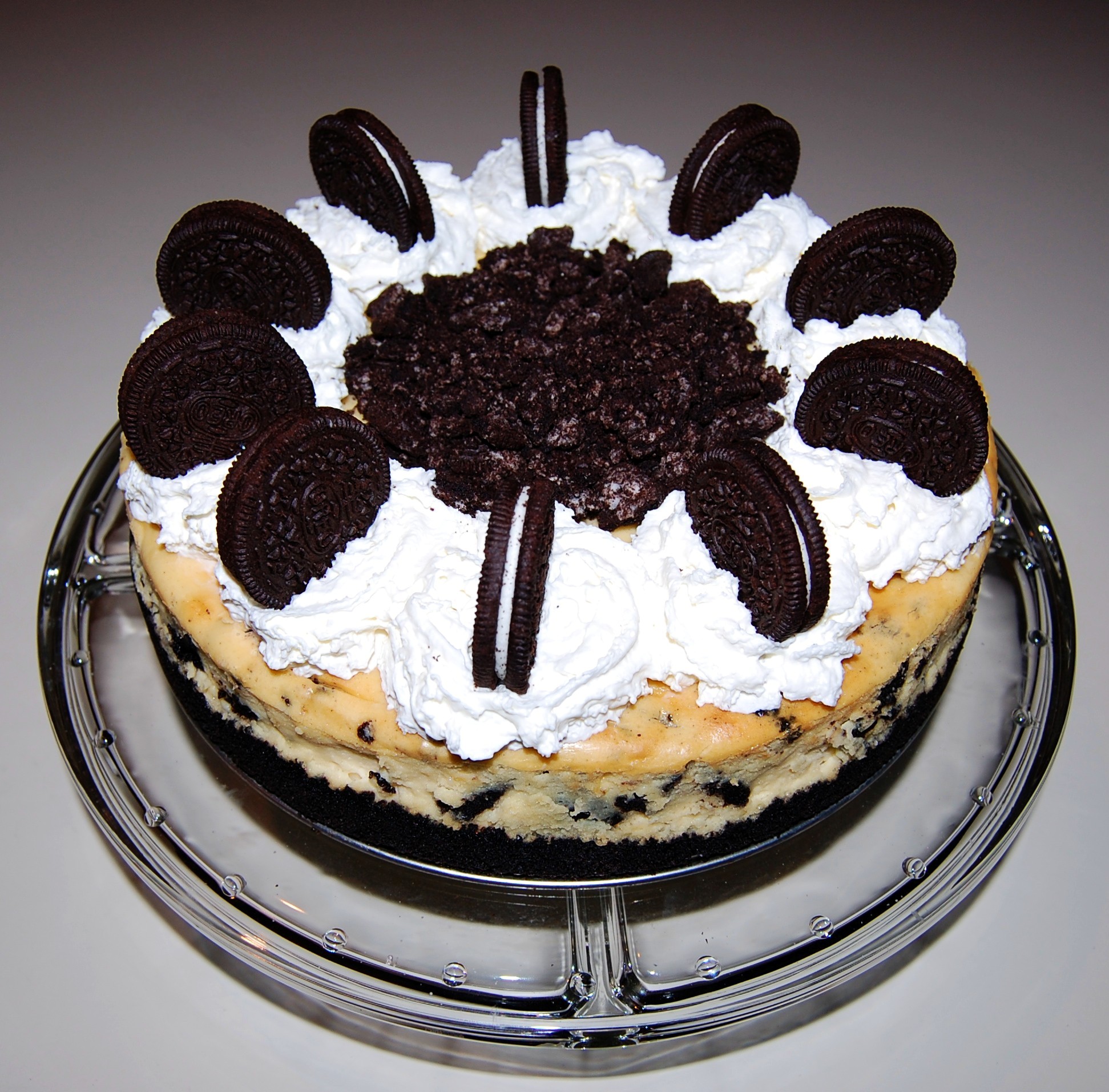 Oreo Cookie Cheesecake | Cooking Mamas