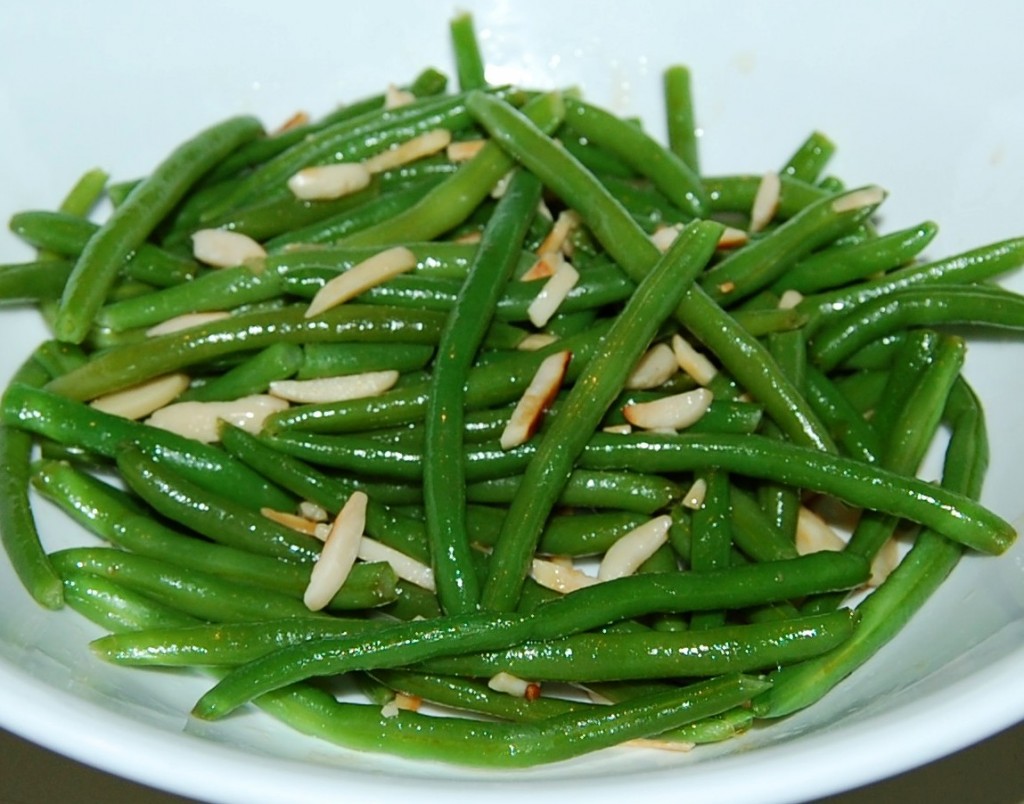 Teriyaki Green Beans with Slivered Almonds 