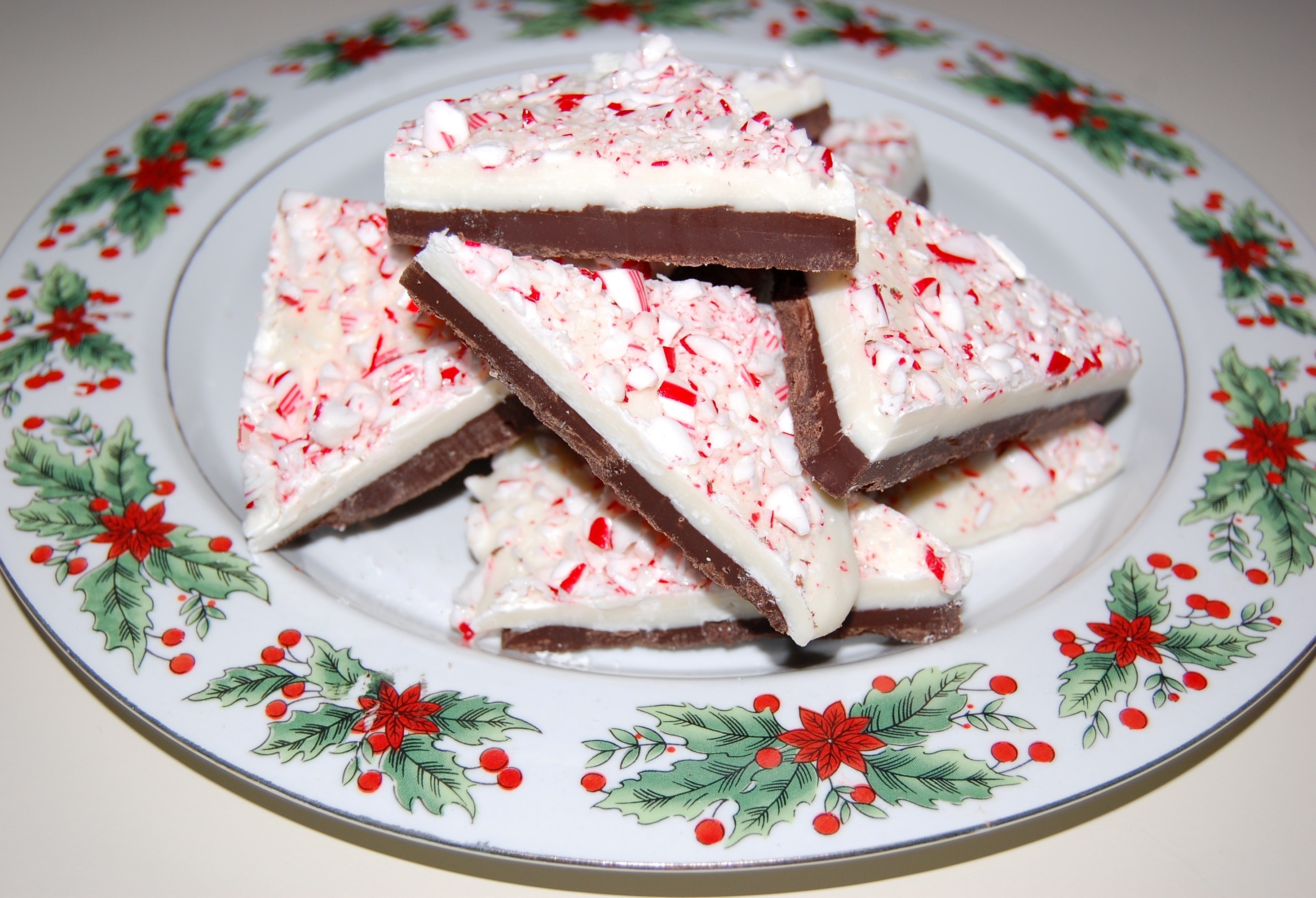 Peppermint Bark | Cooking Mamas