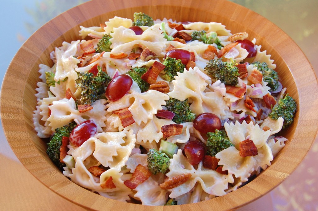 Broccoli Bacon Grape Pasta Salad