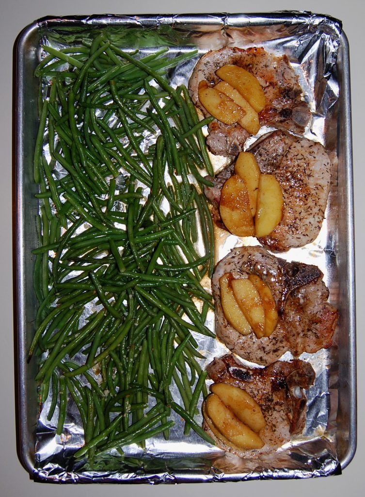 Sheet Pan Apple Pork Chops and Green Beans