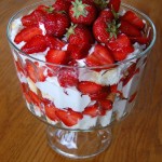 Strawberry Shortcake Trifle | Cooking Mamas