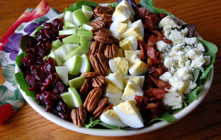 Harvest Cobb Salad with Poppy Seed Dressing | Cooking Mamas