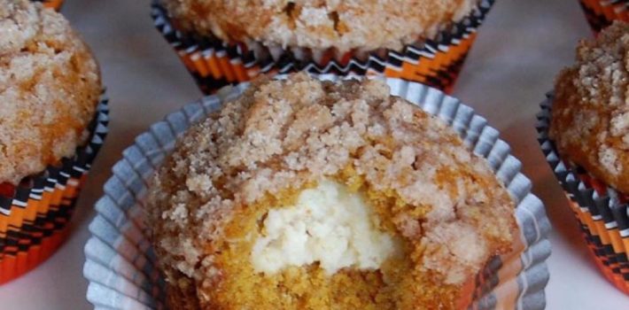 Pumpkin Cream Cheese Streusel Muffins