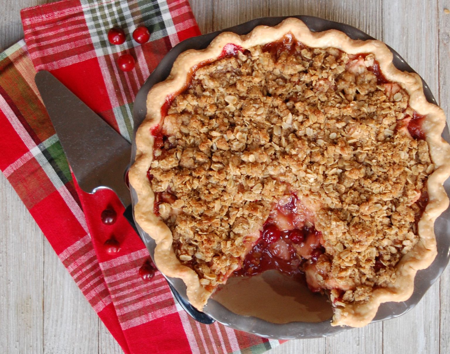 Apple Cranberry Crumble Pie | Cooking Mamas